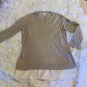 Calvin Klein Women’s Medium Dress Shirt